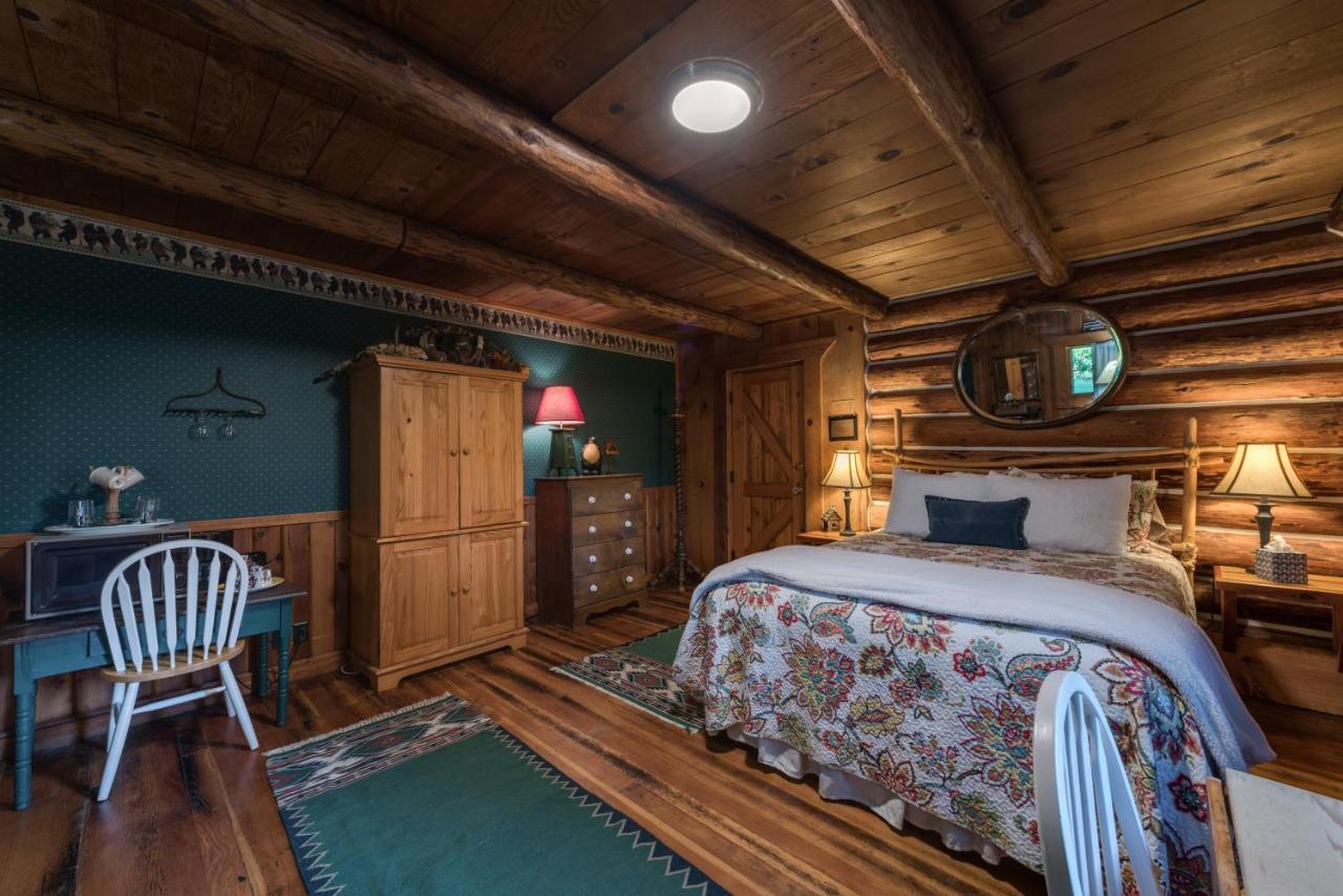 The Davies Family Inn - Adults Only Placerville Exterior photo